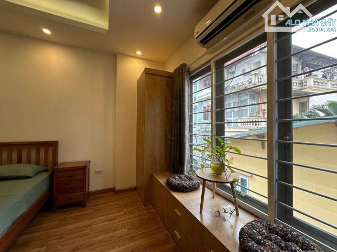 CHO THUÊ NHÀ PHỐ TRỊNH CÔNG SƠN-TÂY HỒ-DT 71M, 4T, 4PN, 4WC,FULL ĐỒ-CHỈ 22TR - 5