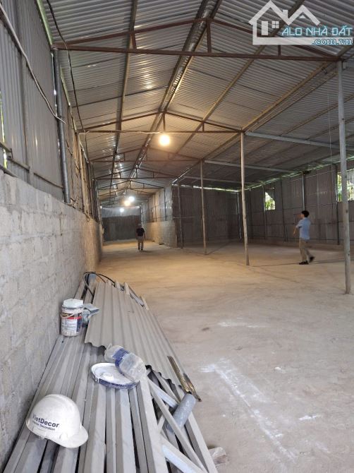 Cho thuê Diện tích 600m2 gồm 400m2 kho,150m2 sân bê tông và 50m2 vườn, Yên Sơn, Quốc OaiHN - 5
