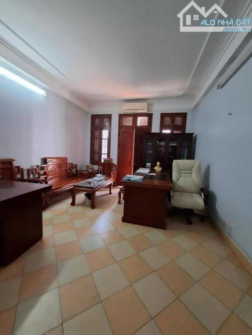 Bán Nhà Đẹp 83m2- 4T- TT18 KĐT Văn Quán- Đường 2 ô tô tránh- Nhỉnh 19 tỷ- Rẻ Nhất Khu - 5