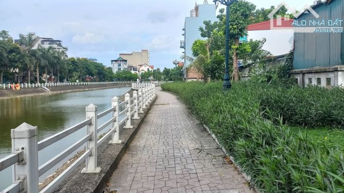 Bán nhà mặt phố Nguyễn Văn Hưởng, sau mặt Hồ, KD, 94m2, mt 7.8m, 2t, 350 triệu m2 - 5