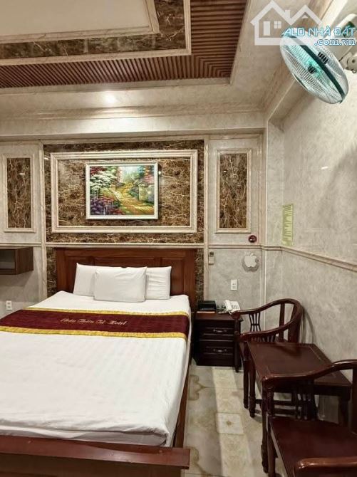 Bán Khách Sạn Khu K300, Hoàng Văn Thụ, P12 Tân Bình, Thủ 250tr.th, 8x19m, 7 tầng, hơn 40 ỷ - 5