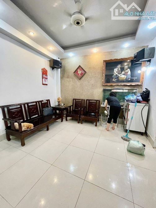 THANH TRÌ, NHÀ ĐẸP 42M2, Ô TÔ ĐỖ CỬA 20M2 RA ĐƯỜNG QUÔC LỘ GIÁ - 6