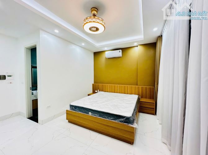 Nhà đẹp ở luôn Hoàng Quốc Việt Cầu Giấy Sổ vuông 60m 6 tầng MT5m1 Giá 23 tỷ Ngõ ô tô tránh - 6