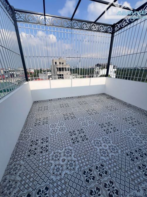 THẠCH BÀN – 6 TẦNG GARA Ô TÔ – THANG MÁY – NHÀ MỚI TINH – 8,7 TỶ - 7