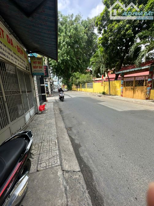 Bán gấp mặt tiền Đường Số 8, P 11, Gò Vấp. 48m2 . khu hiếm nhà bán chỉ 9.2 tỷ - 7
