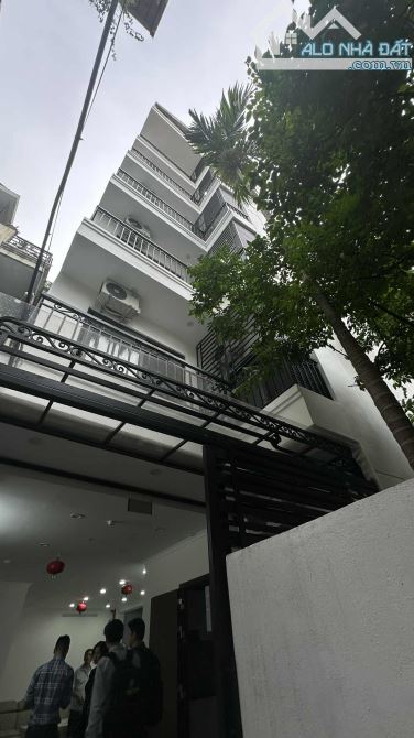 DÒNG TIỀN SIÊU VIP - CÁCH MẶT PHỐ 30M - VIEW HỒ TÂY - FULL KHAI THÁC NGAY  GIÁ CHỈ 27.5 TY - 8
