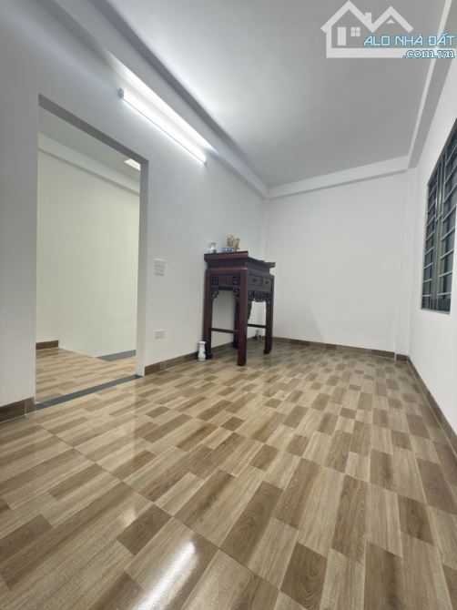 Nhà Kim Hoàng 10m ô tô tránh gần chợ trường cấp 1 an sinh đỉnh 36m2 5 tầng MT 6m 4 tỷ 65 - 8