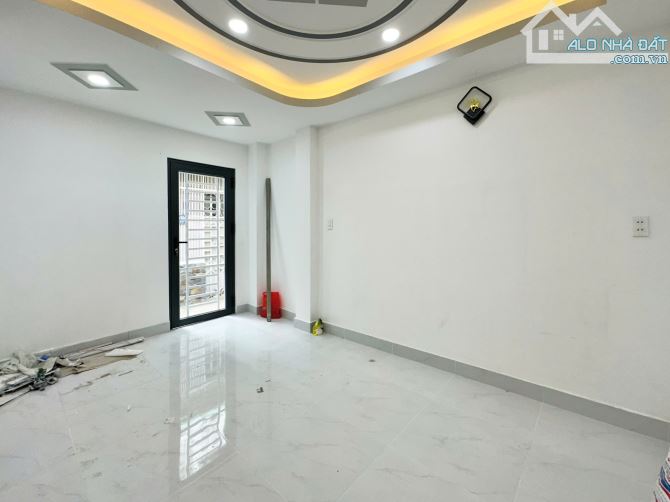 Bán nhà mới đẹp 4 tầng full nội thất cơ bản Đoàn Thị Điểm, 43m2, 8.6tỷ - 8