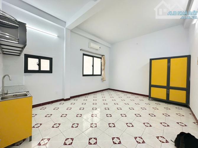 MTKD hẻm D2 Bình Thạnh - 14 phòng CHDV - dòng tiền 80tr/tháng - 80m2 - 5 tầng - 22.5 tỷ. - 9