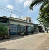 Ấp 2, Xuân Thới Thượng, Hóc Môn. Gần chợ Đại Hải. DT 8,1x17m. Hẻm xe tải tránh. Sổ hoàn