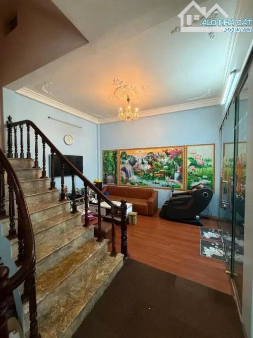 CHỈ 209 TR/M ĐẤT CÓ NHÀ Ở ĐÀO TẤN – MẶT NGÕ – 52,7M – 4 TẦNG – MẶT TIỀN 4,2M – GIÁ 11 TỶ