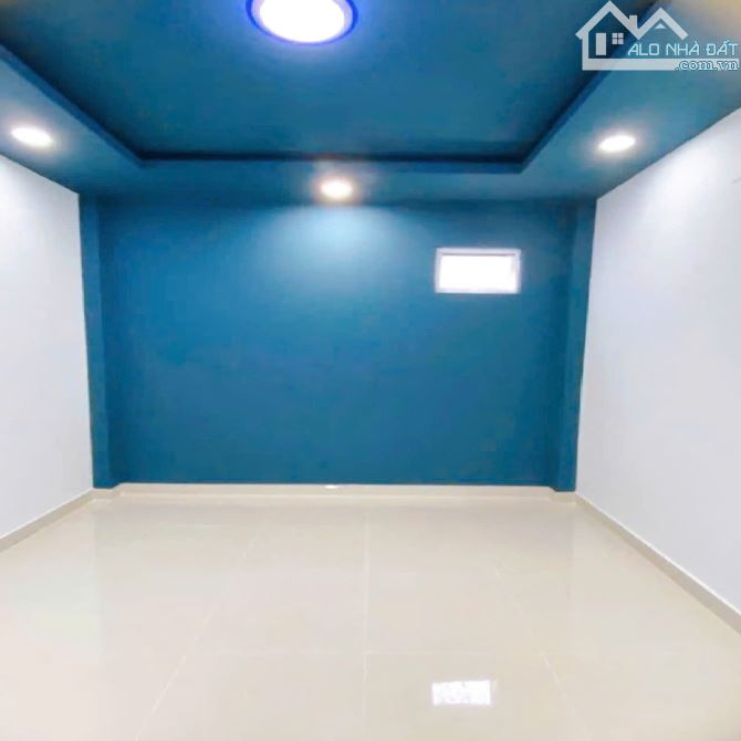 Bán nhà 4 Tầng hẻm Cách Mạng Tháng Tám, QUẬN 10, DT 3.3 x 12.7 m, Giá 8 tỷ