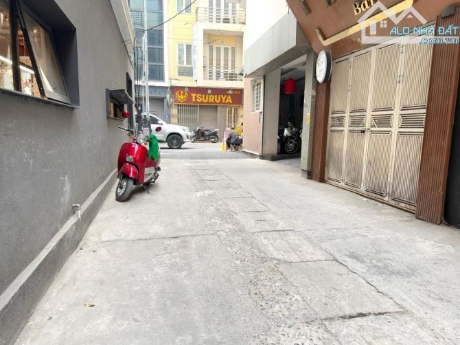 NHÀ ĐẸP LINH LANG CỐNG VỊ BA ĐÌNH 18 TỶ 52M 4T MT 4M 2 MẶT NGÕ KINH DOANH VỊ TRÍ SIÊU ĐẸP