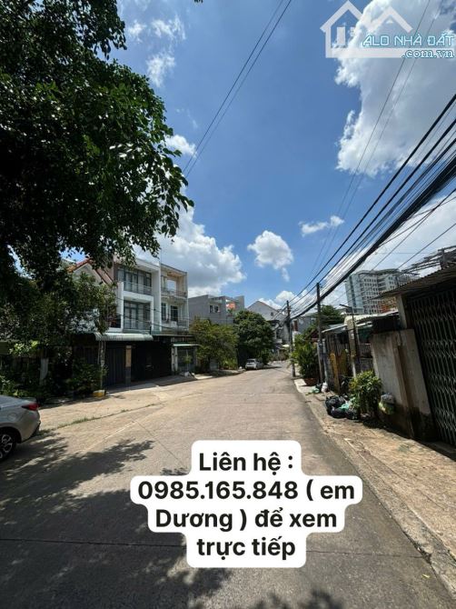 NGỘP BÁN GẤP ĐẤT 1000M2 FUL THỔ - SẴN 2 NHÀ C4-1C2-1 NHÀ KHO 300M2-ĐỒNG KHỞI BV ĐỒNG NAI