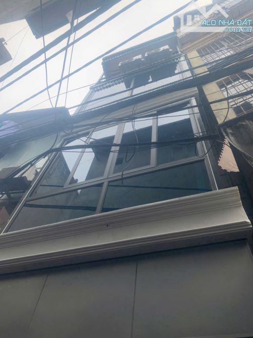 GIẢM SÂU CHỈ HƠN 5 TỶ NHÀ ĐẸP YÊN LÃNG ĐỐNG ĐA-KINH DOANH-NGÕ THÔNG- 4 TÂNGX50M