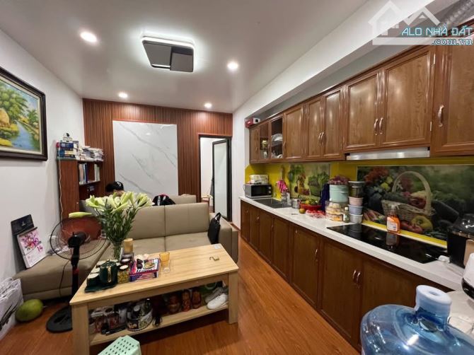 BÁN NHÀ TẬP THỂ LÁNG TRUNG - ĐỐNG ĐA, 80M2, 3 NGỦ. GIÁ 3,9 TỶ