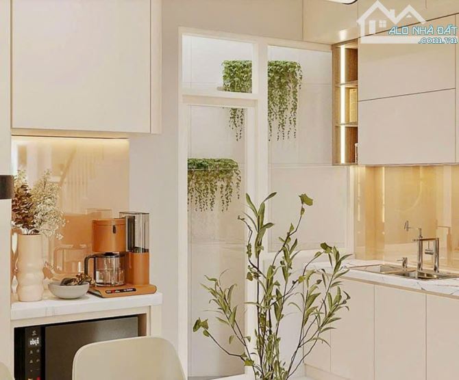 Chủ cần tiền Bán Nhà phố Nguyễn Chí Thanh Đống Đa 45m2 5 tầng mt 4m