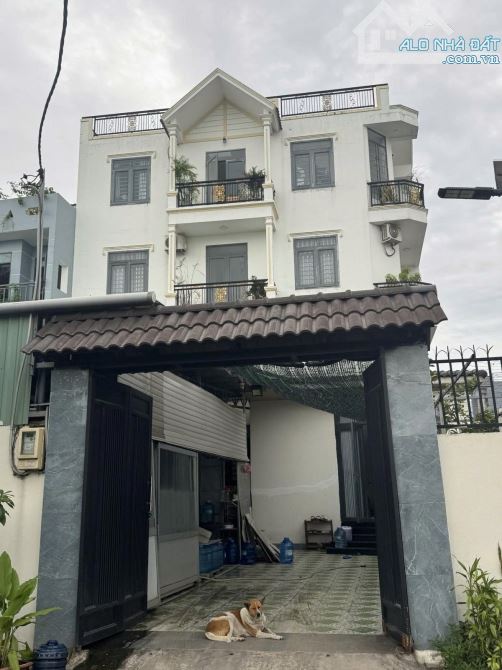 BÁN NHÀ QUỐC 1A AN PHÚ ĐÔNG Q12  - 4 TẦNG 200M2 ( 10.5M X 19M) - 7.56 TỶ.