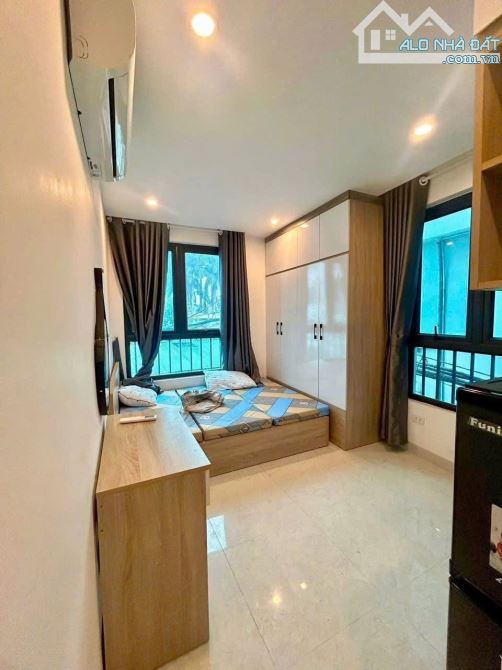 Phạm Văn Đồng-50m-10 Phòng Khép Kín  Dòng Tiền Khủng 650tr/Năm l.Giá 8,9 Tỷ