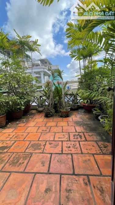 bán nhà hẻm ô tô , bàn cờ , q3, 3,8x18m ,67m2 . 4 Tầng . giá chỉ còn 11,5 tỷ TL.