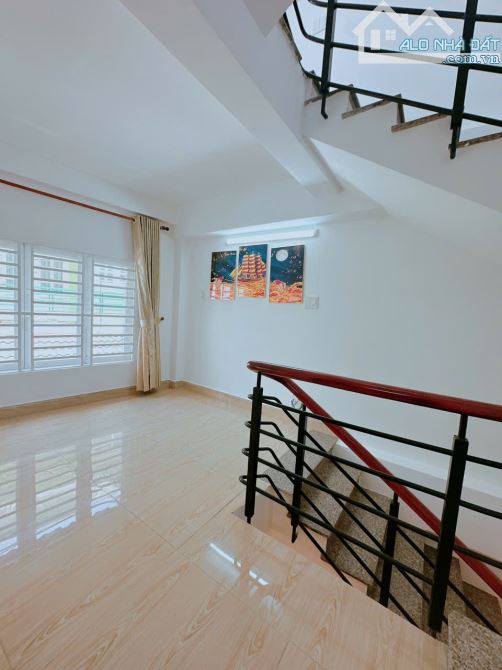 Cần bán biệt thự 4 tầng 8*20m, full nội thất, siêu đẹp khu K300 Cộng Hòa, Tân Bình, chỉ 42