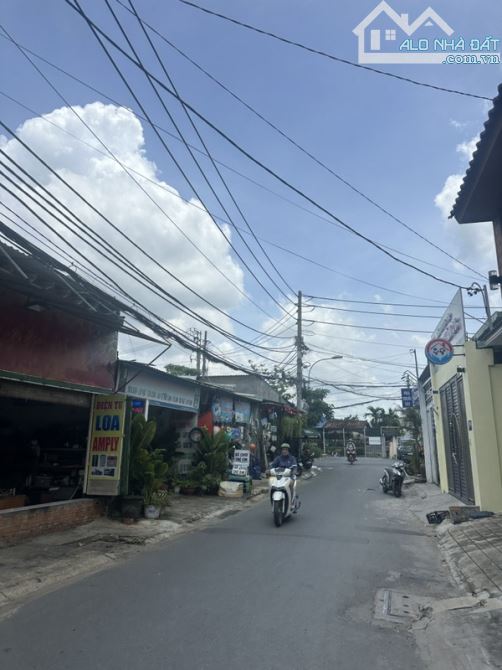 Bán đất tặng dãy trọ 6 phòng tháng 13 triệu, 5 x 22m, Thạnh Lộc, quận 12, giá 5,1 tỷ