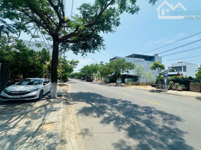 💥LÔ ĐẤT BIỂN NON NƯỚC - DIỆN TÍCH 176,7M2 - MẶT TIỀN NGANG 7M VUÔNG VỨC CỰC ĐẸP - MẶT TIỀ