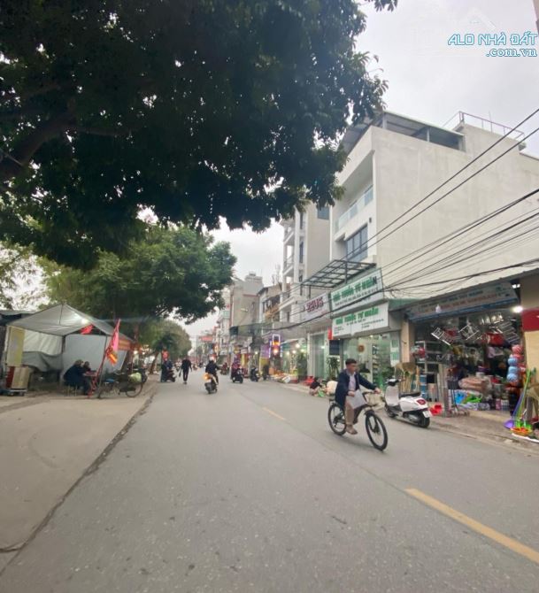 Bán Đất Kẻ Tạnh Gần Hồ DT 93m2 MT 4,8m Nở Hậu Ngõ Thông Kinh Doanh, Ô Tô Tránh Ba Gác