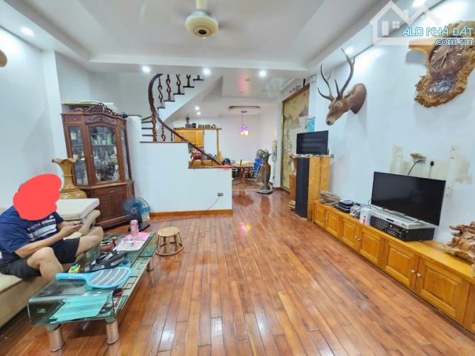 SIÊU PHẨM PHÂN LÔ VIP HÀ ĐÔNG 50m MẶT TIỀN 5M 5 TẦNG  NHỈNH 14 TỶ.