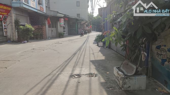 QUANGMINH - MÊ LINH- KINH DOANH SẦM UẤT  📍 Ô TÔ TẢI TRÁNH - Ô TÔ VÀO TẬN ĐẤT- TRỤC CHÍNH