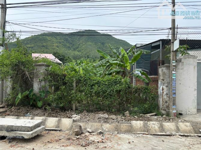 Chủ cần bán Lô đất Mặt Đường nhựa Thái Khang