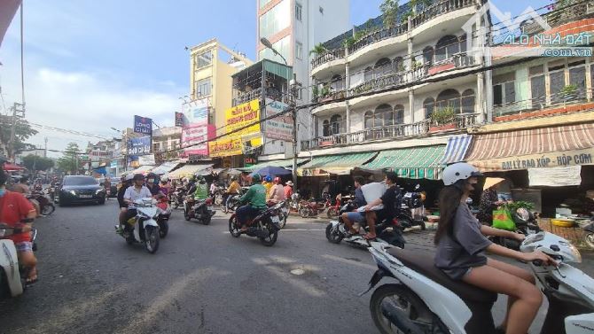 Mặt tiền đường số 1 p11 gò vấp 3T chỉ 100tr/m2