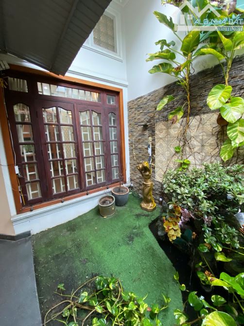 BÁN GẤP TÒA NHÀ 12X20M 1 TRỆT 2 LẦU – ĐƯỜNG 10M PHƯỜNG ĐHT Q12 - 10
