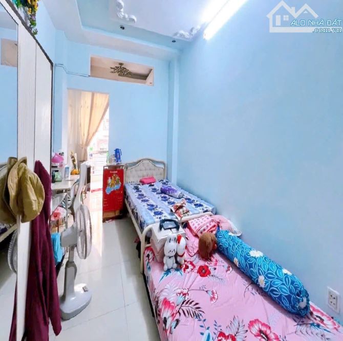 Nhà đẹp Hẻm Ô tô Lê Văn Sỹ, Quận Tân Bình, Thửa đất vuông vắn 3 x 19 m, Giá 10 tỷ - 1