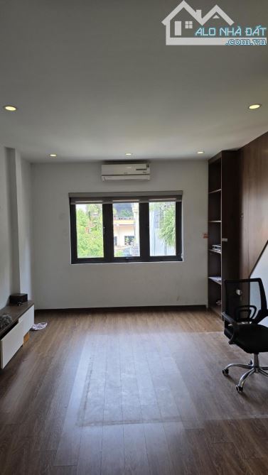 Nhà 254 Minh Khai. 41m,4tầng,3 ngủ giá chỉ 6,2 tỷ. Ngõ thông Kinh doanh nhỏ