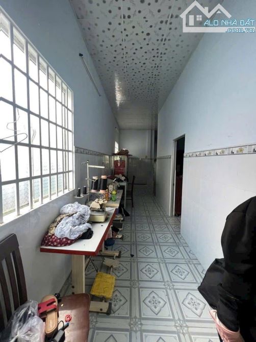 Siêu Ngộp Chủ bán nhanh Căn nhà ở An Phú An Tịnh Trảng Bàng 317m2 Sổ Hồng RIêng 590 triệu - 1