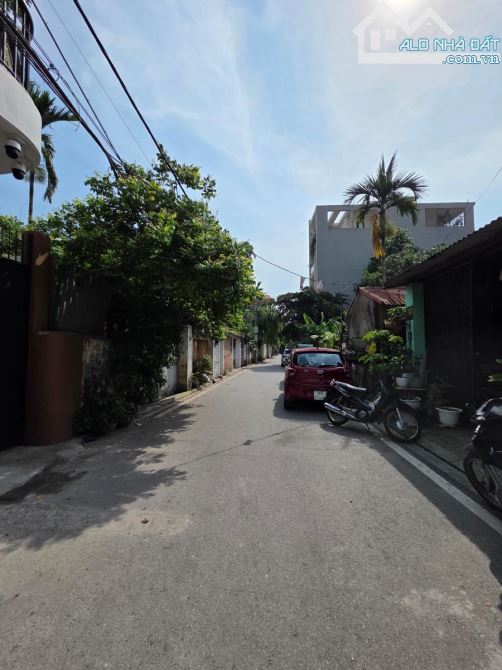 ĐẤT HOÀNG MINH ĐẠO Ô TÔ TRÁNH XÂY TOÀ KINH DOANH ĐỈNH  110M-ĐẤT-6MT.25TỶ - 1