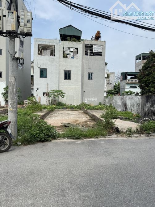 Bán Đất -Du Nội, Đông Anh ,DT 65m² – MT rộng– Giá chỉ 127 triệu/m² . Đường 2 ô tô tránh - 1