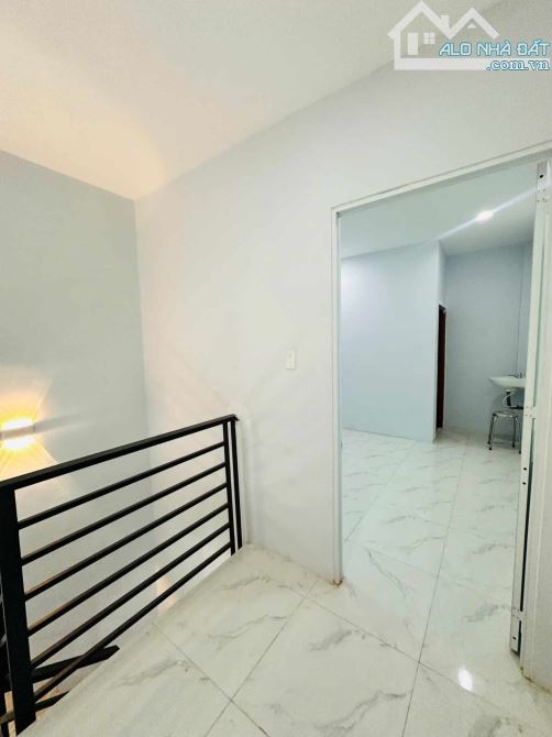 NHÀ GÒ VẤP – NHỈNH 3 TỶ - 40M2 VUÔNG A4 – HẺM MỘT TRỤC - 1