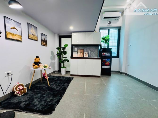 Tòa CCMN Vũ Tông Phan, 12PKK sẵn DT 60tr/th, 66m2x7T, thang máy, 2 thoáng, 10m ra ô tô. - 1