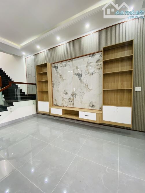 🏠🏠Nhà đẹp - Hiện đại hẻm chính Lý Nam Đế - PleiKu - Gia Lai. - 1