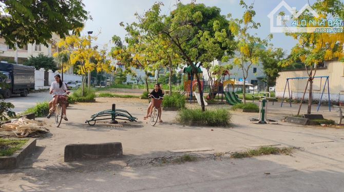 Đấu giá Ao Ngòi 61m2 phân lô ô tô tránh giá 104tr/m2 - 1