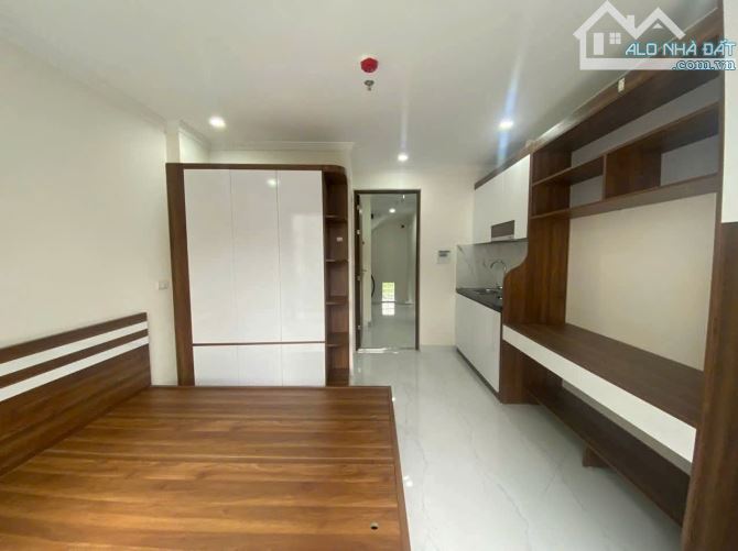 Tòa nhà 8 tầng phố Võng Thị 103m quận Tây Hồ Hà Nội 17 phòng view Hồ Tây Kinh doanh căn hộ - 1