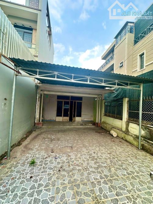 Bán Nhà Cấp 4 DT lớn 339m²(7x48) MT đường THẠNH LỘC 48, phường THẠNH LỘC,Q12.Đường 8m - 1
