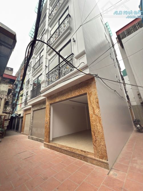 Bán nhà riêng quận Cầu giấy 60m2, xây 4 tầng sổ đỏ chính chủ - 1