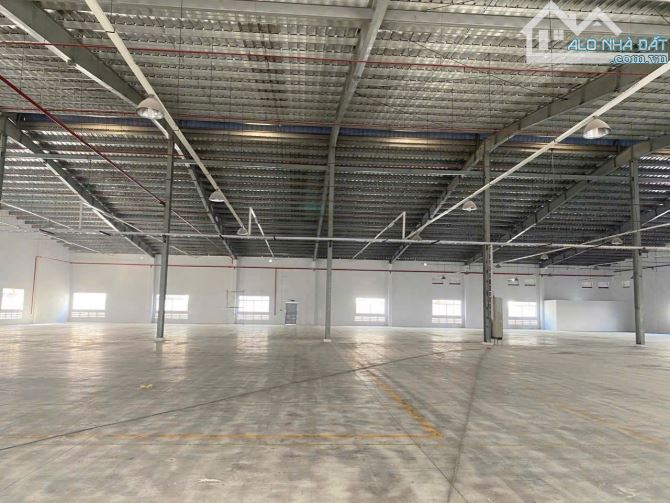 Cần Bán Hoặc Cho thuê 15.600 m2 Nhà XƯỞNG mới trong KCN Bến Cát Bình Dương - 1