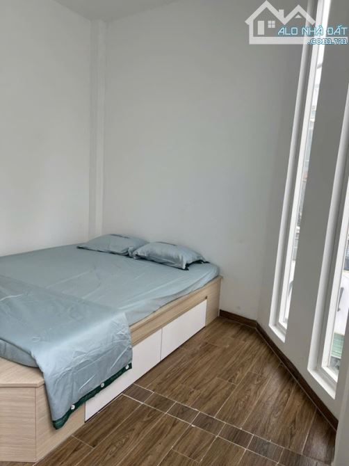 NHÀ HẺM XE HƠI QUANG TRUNG - LÔ GÓC 4X8 - 3 TẦNG - FULL NỘI THẤT - MỘT TRỤC - GIÁ 3.X TỶ - 1