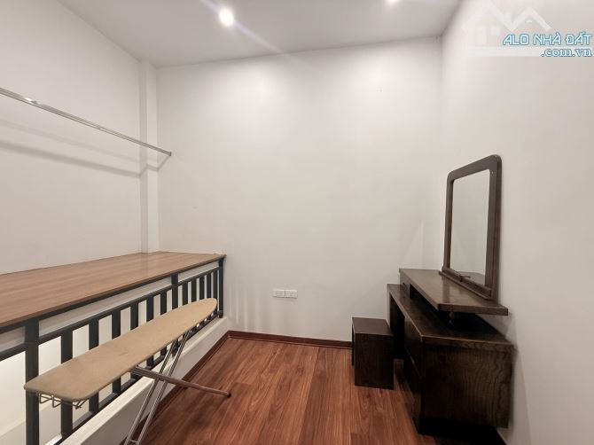 CẦN BÁN GẤP NHÀ ĐẸP PHỐ HÀO NAM - DT 38M2 - 4 TẦNG - MT 4M - GIÁ 9.55 TỶ - 1