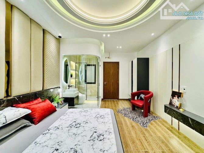 Cần bán nhà đang cho thuê 24 triệu/tháng ngay Tô Hiến Thành,P13,Quận 10-Giá:5tỷ140/ 67,5m2 - 16