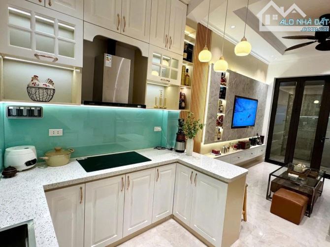 NHÀ RIÊNG CỰ LỘC – ĐẸP Ở THÍCH TIỆN ÍCH – 25M – 5 TẦNG – MT 5M – GIÁ 6,95 TỶ - 2